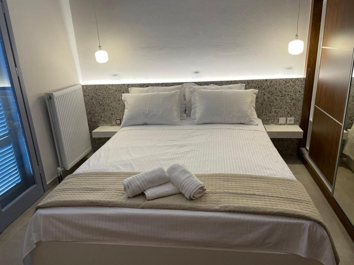 Pink Rose Luxury And Comfort Apartment At The Centre Of Preveze Dış mekan fotoğraf